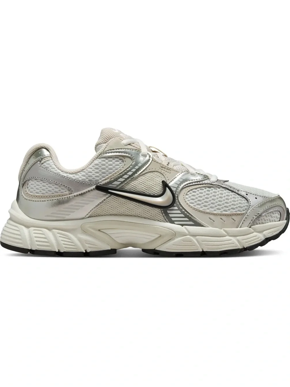 Nike v5 RNR summit white / light brown